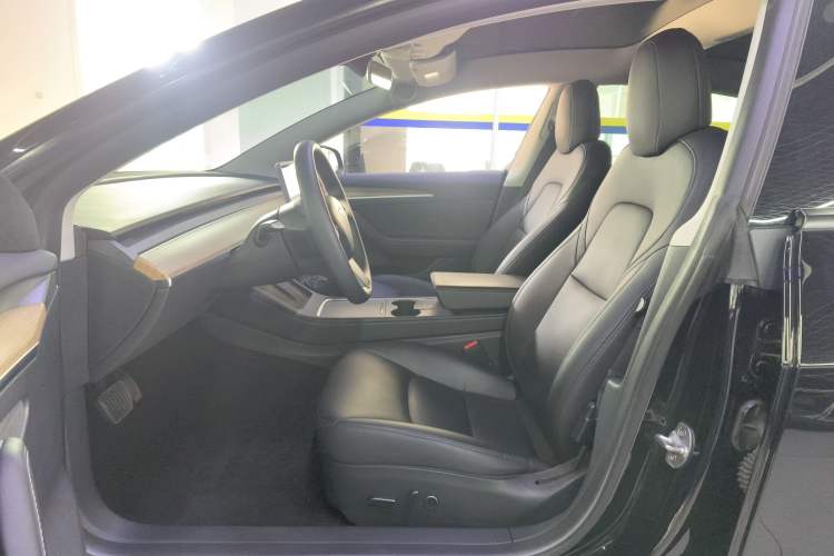 Used Tesla Model 3 2022 Rear-Wheel-Drive Version
