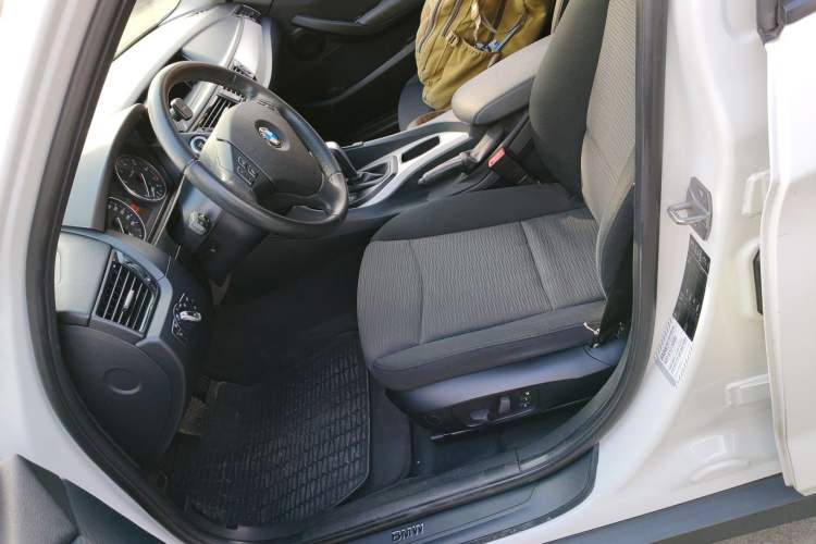 Used BMW X1 2013 sDrive18i Fashion Model
