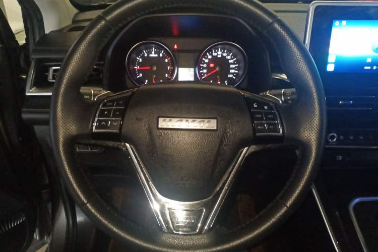 Used Haval M6 2021 PLUS 1.5T DCT Luxury Smart Connectivity Model

