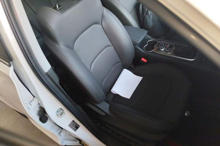 Used Cowin Xuanjie 2024 1.5L CVT Luxury Edition