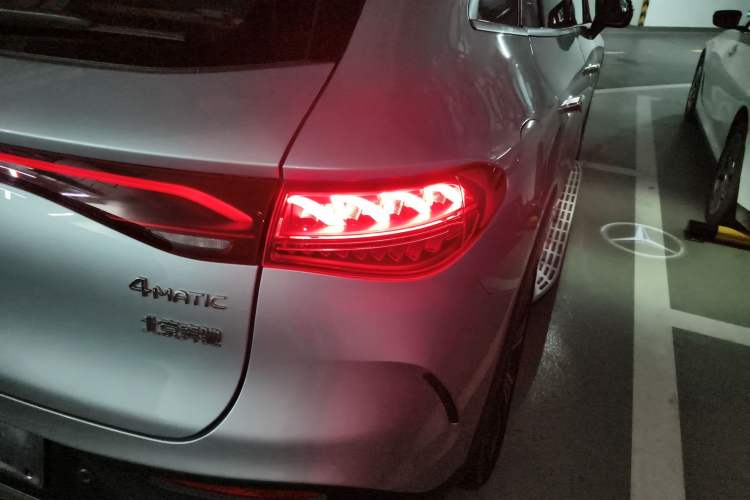 Used Mercedes-Benz EQE SUV 2023 350 4MATIC Luxury Edition
