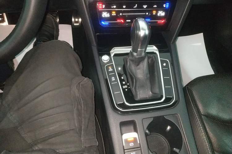 Used Volkswagen FAW-Volkswagen CC 2020 330TSI Glamour Edition China VI Standard
