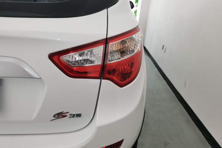 Used Changan CS35 2016 1.6L Automatic Luxury Model China IV Standard
