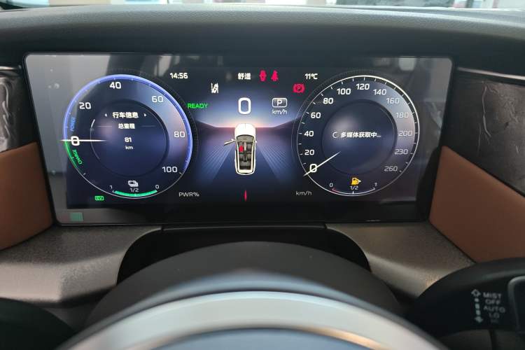 Used Hongqi HS7 PHEV 2025 Model 2.0T PHEV Four-Wheel Drive 2 Million Units Commemorative Edition 6-Seater