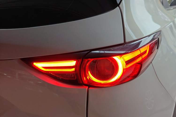 Used Mazda CX-5 2017 2.0L Automatic 2WD ZhiShang Trim China V Standard
