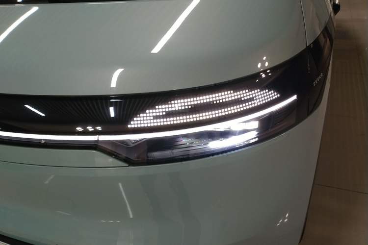 Used Zeekr MIX 2025 Long-Range Intelligent Driving Edition