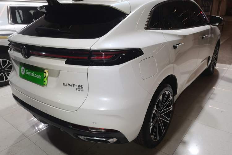 Used Changan UNI-K iDD 2022 Blue Whale iDD 130km 1.5T Prestige Model
