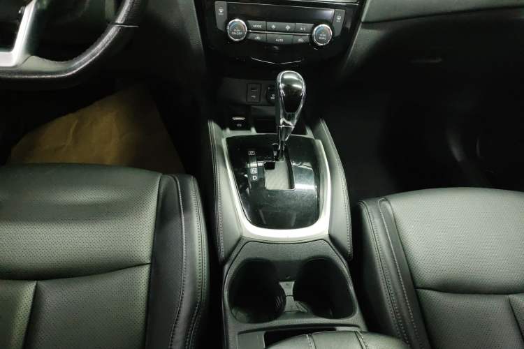 Used Nissan X-Trail 2021 2.0L CVT 2WD XL ITS Comfort Commemorative Edition
