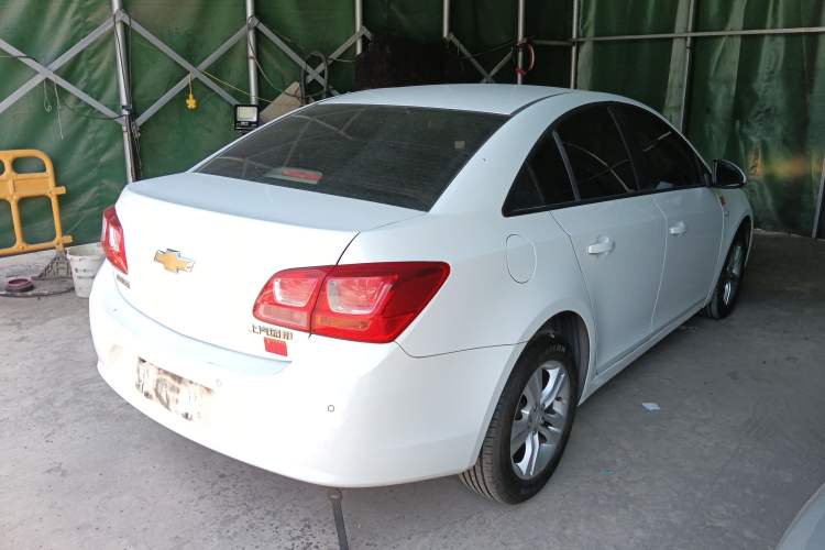 Used Chevrolet Cruze 2015 1.5L Classic SE AT
