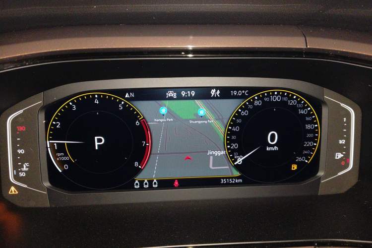 Used Volkswagen Tharu 2022 330TSI Four-Wheel Drive Luxury Edition
