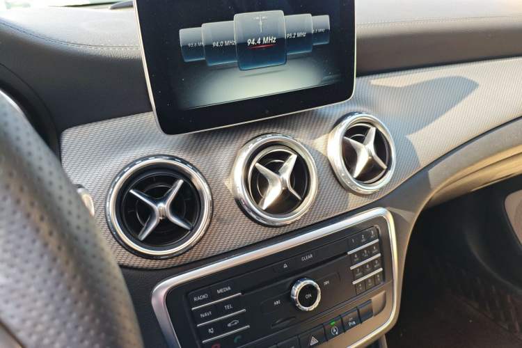 Used Mercedes-Benz GLA 2016 GLA 200 Fashion Model