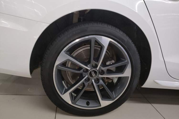 Used Audi A4L 2023 40 TFSI Fashion Dynamic Model