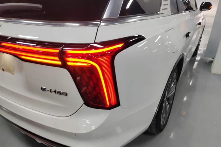 Used Hongqi E-HS9 2021 510 km Range Flagway Edition Six Seats
