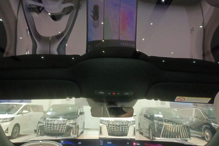 Used  YU7 2025 Ultra-Long Range All-Wheel Drive Pro Version
