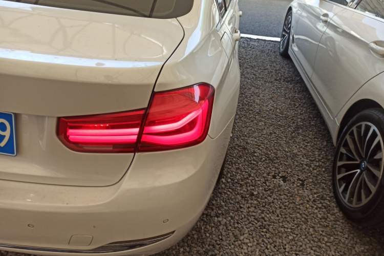 Used BMW 3 Series 2016 316Li Fashion Model