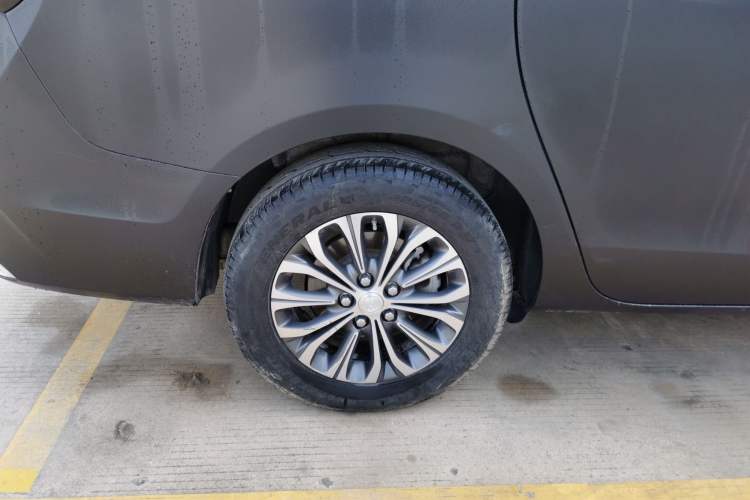 Used Buick GL8 2020 Land Cruiser Executive Class 652T Comfort Model