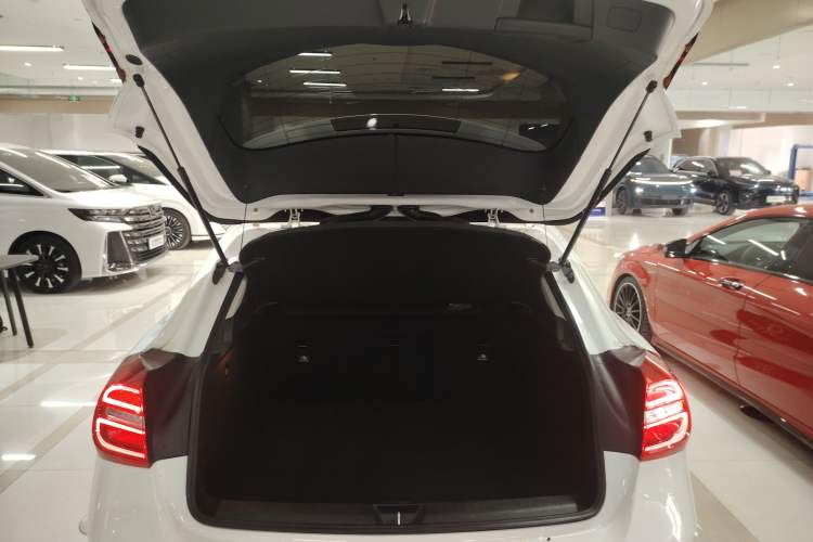 Used Mercedes-Benz GLA 2016 GLA 200 Fashion Model