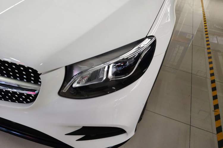 Used Mercedes-Benz GLC Coupe 2017 GLC 200 4MATIC Coupe SUV