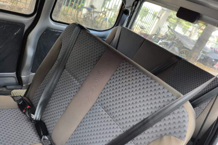 Used Wuling Zhiguang 2015 1.2L Practical LS-I Model