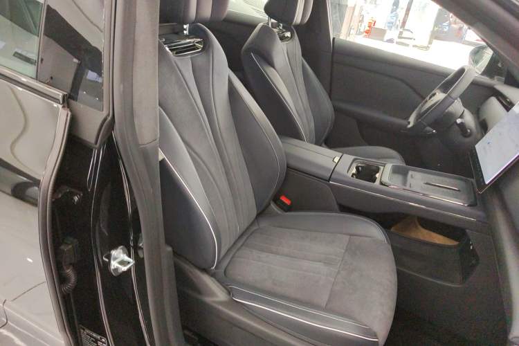 Used VOYAH COURAGE 2024 Four-Wheel Drive Global Edition
