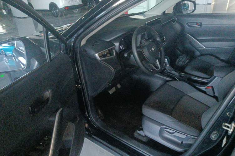 Used Toyota FRONTLANDER 2023 2.0L CVT Elite Edition