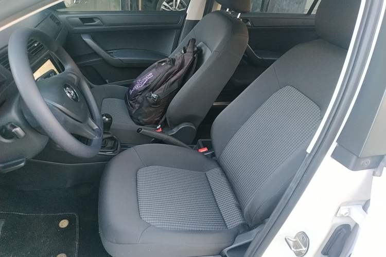 Used Volkswagen Santana 2018 1.5L Manual Fashion Edition
