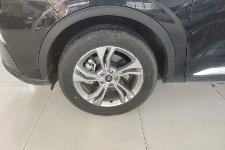 Used Ford Equator Sport 2023 EcoBoost 170 Elite Model