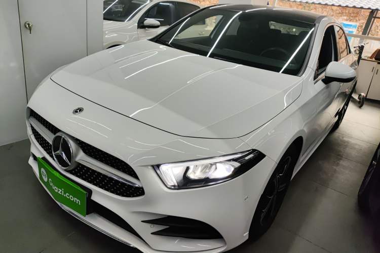 Used Mercedes-Benz A-Class 2022 Second Facelift A 200 L Sport Sedan Fashion Version