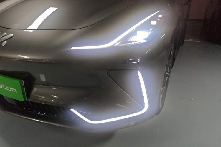 Used  LS7 2023 90 kWh Elite Rear-Drive Version
