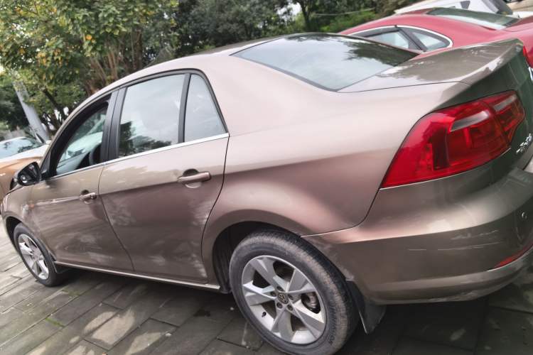 Used Volkswagen Bora 2014 1.6L Manual Comfort Model
