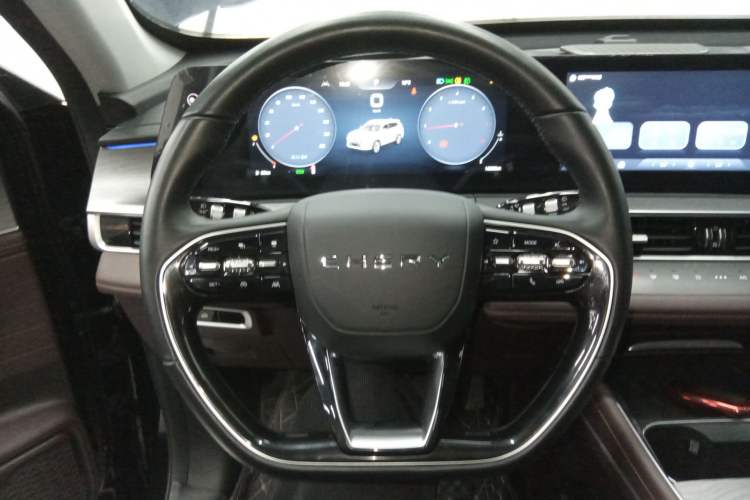 Used Chery Tiggo 8 PRO 2024 Champion Edition 390T Two-Wheel Drive Peak Version 7 Seats
