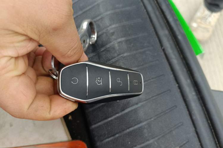 Used BYD Song Pro New Energy 2025 Second-Generation DM-i 75KM Leading Edition