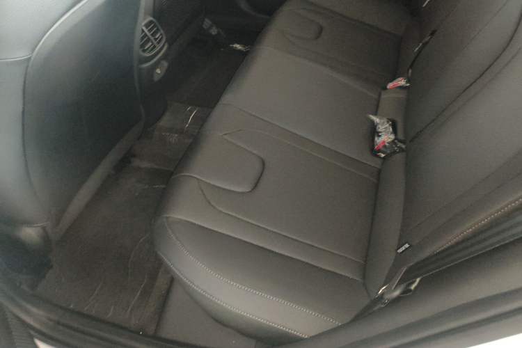 Used Hyundai Elantra 2023 1.5L CVT GLX Elite Edition
