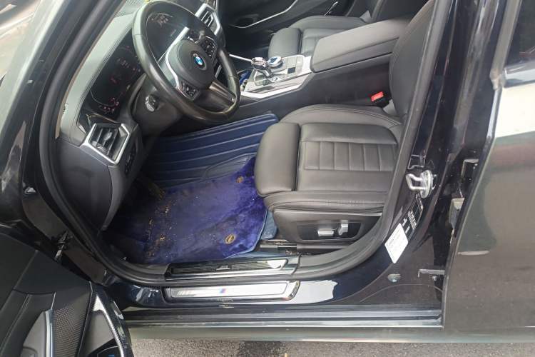 TDK.VehicleDetails.img