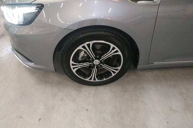 Used MG 6 2017 20T Automatic Luxury Smart Connect Version China V Standard
