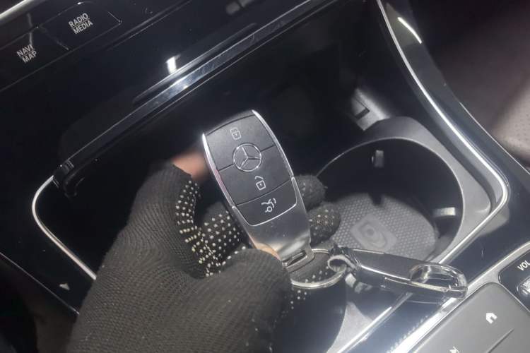 Used Mercedes-Benz GLC 2020 GLC 260 L 4MATIC Dynamic Model
