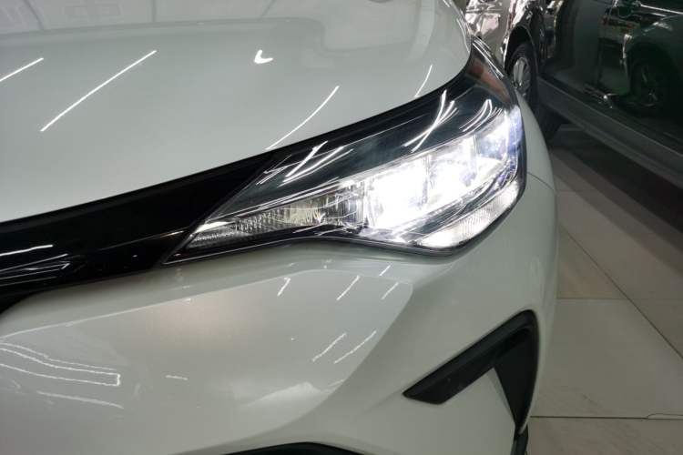 Used Toyota IZOA 2021 2.0L Yidong Edition