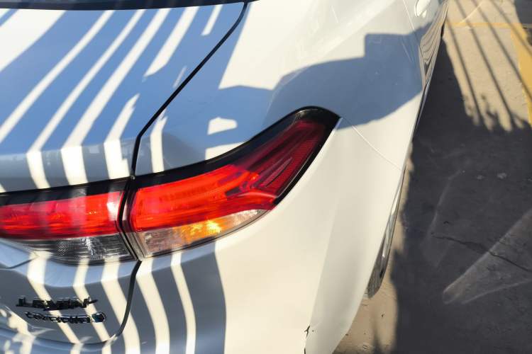 Used Toyota Levin 2021 Dual-Motor 1.8H E-CVT Leading Edition
