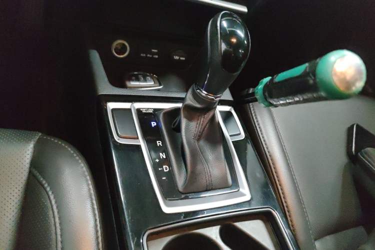 Used Hyundai Mistra 2016 1.8L Automatic Smart GLS
