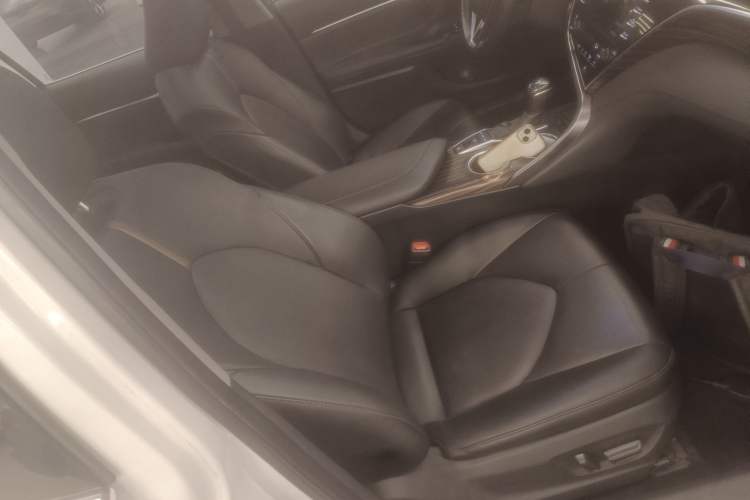 Used Toyota Camry 2018 2.5G Luxury Edition