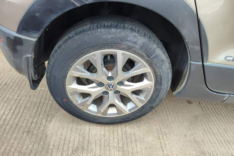 Used Volkswagen Polo 2014 1.6L Cross Polo Automatic
