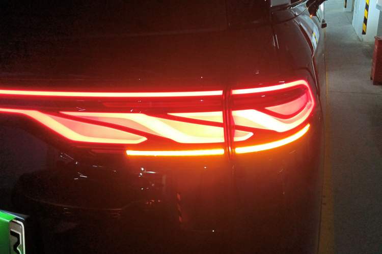 Used BYD Xia 2025 DM-i 1.5T 180km Excellence Model
