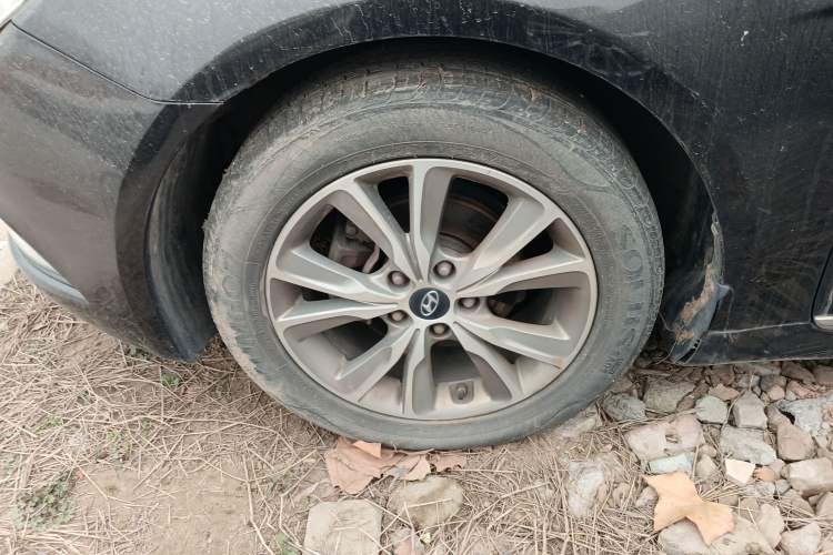 Used Hyundai Sonata 2014 2.0L Automatic Luxury Edition
