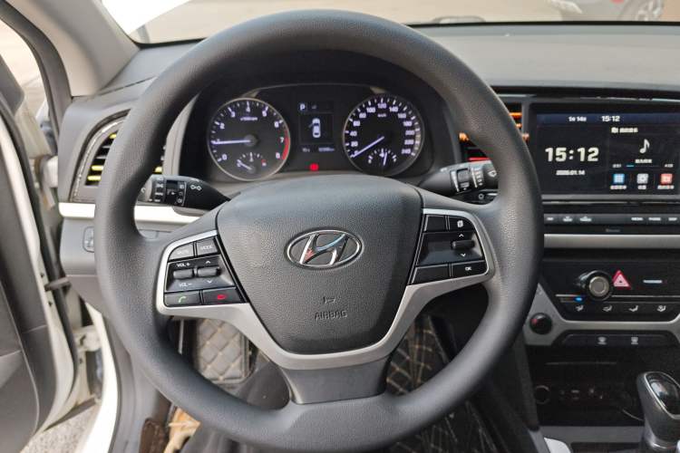 Used Hyundai Elantra 2016 1.6L Automatic ZhiXuan – Elite Version