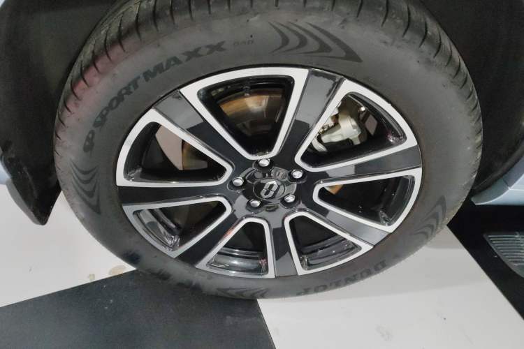 Used Hima AITO M7 2024 1.5T Intelligent Drive 4WD Ultra Version 5 Seats