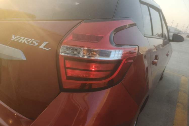 Used Toyota YARiS L 2019 1.5E CVT Dynamic Edition China VI compliant
