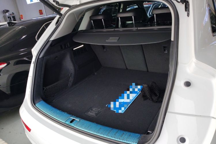 Used Audi Q5L 2020 Updated 40 TFSI Prestige Fashion Edition
