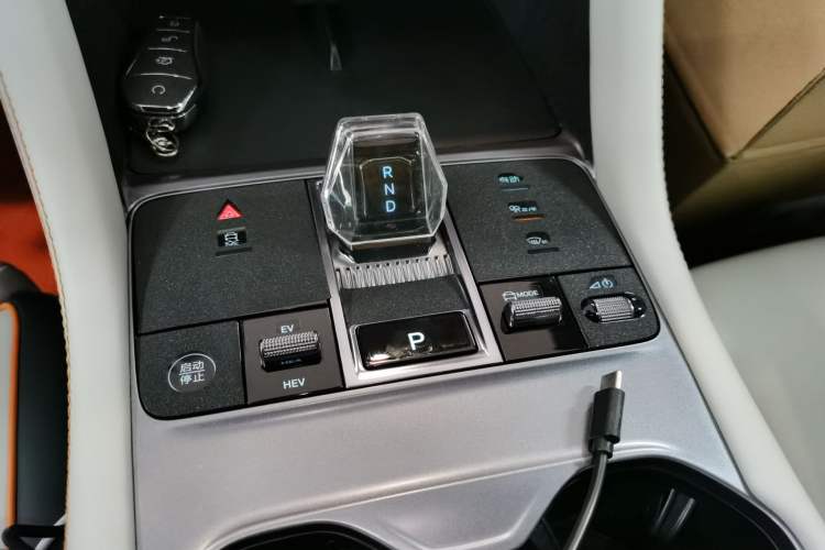 Used BYD Song PLUS New Energy 2024 HONOR Edition DM-i 110km Flagship Model
