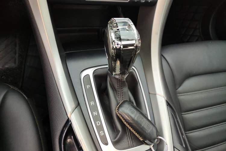 Used Ford Mondeo 2013 2.0L GTDi 200 Fashion Edition