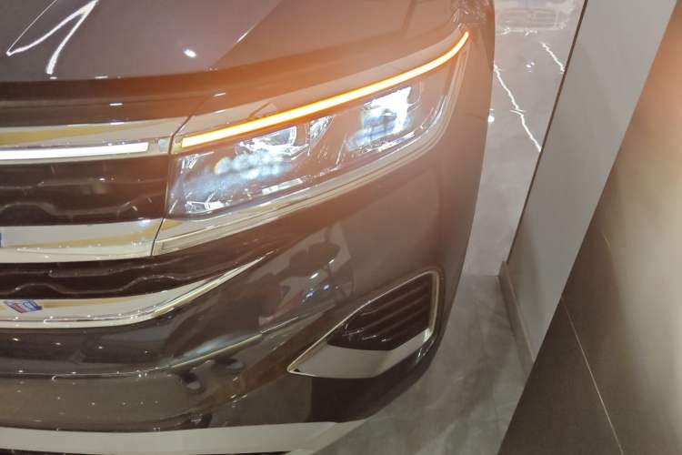 Used Volkswagen Talagon 2022 530TSI Four-Wheel Drive Flagship Shengjing Edition Pro 6-Seater